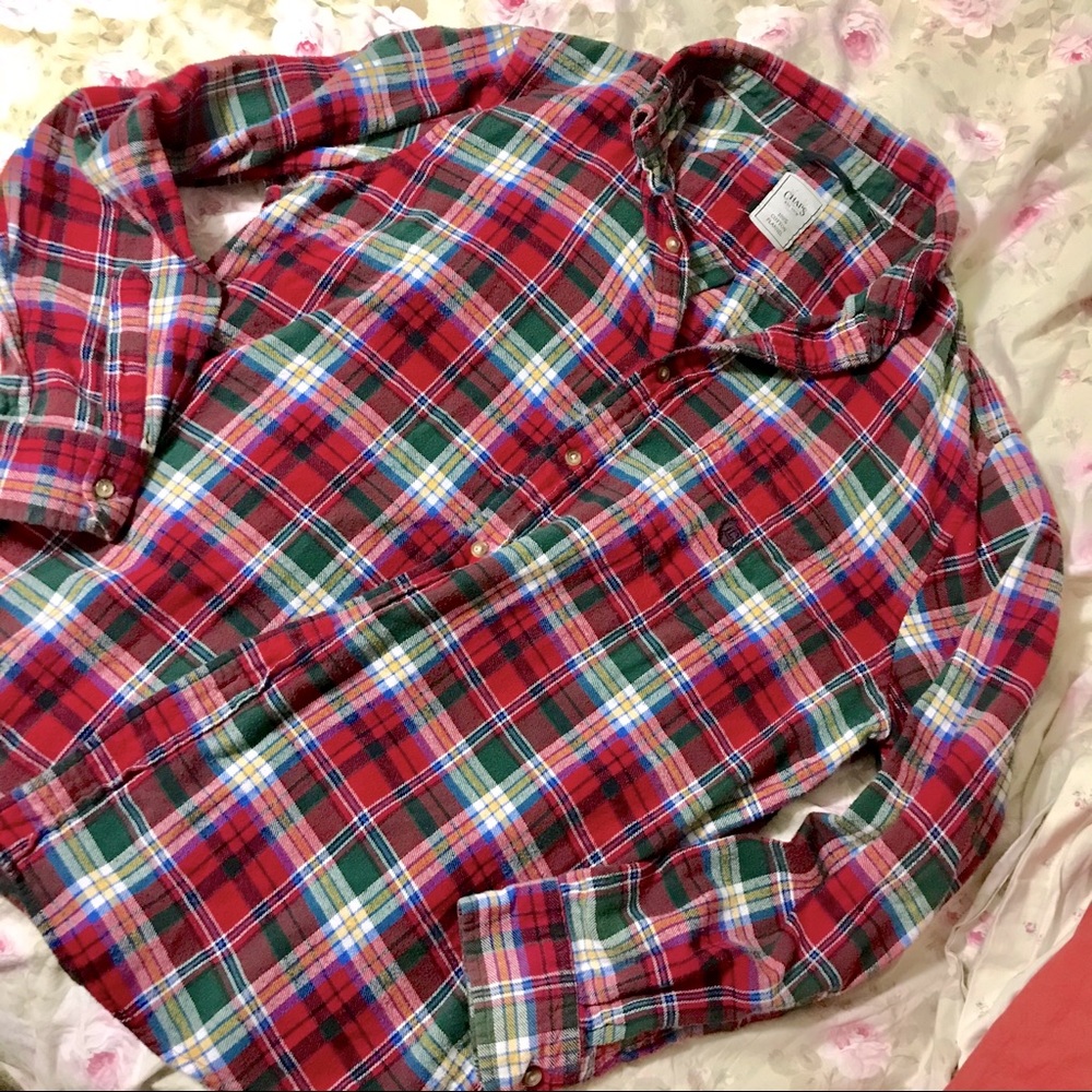 EUC Plaid Chaps button down top.
